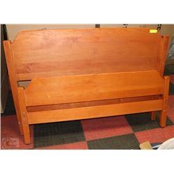 WOODEN HEADBOARD/FOOTBOARD 55"