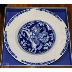 SCHUMANN COLLECTIBLE BLUE AND WHITE DISH