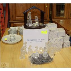 PRINCESS HOUSE NATIVITY SET W/CRYSTAL ANIMALS