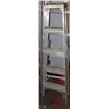 Image 1 : 5' ALUMINUM STEP LADDER