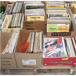 ESTATE PALLET OF 9 LOTS OF VINYL RECORDS FROM 78+