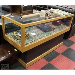 GLASS DISPLAY CABINET