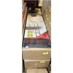 item#26  TWO MAN 15' LADDER STAND