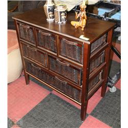 6 WICKER BASKET COMPARTMENT DRESSER