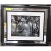 Image 1 : BLACK AND WHITE PHOTO WITH MIRROR AND BLACK FRAME