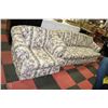 Image 1 : MATCHING FLORAL SOFA  AND CHAIR SET
