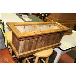 CEDAR PLANTER 10"X26"X10"H