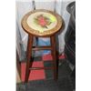 Image 1 : STOOL