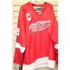 Image 1 : NEW REEBOK YZERMAN DETROIT RED WINGS JERSEY