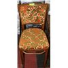 Image 1 : VINTAGE CHAIR