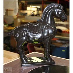 BLACK SHOWHOME HORSE STATUE
