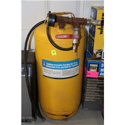 7 GALLON PORTABLE UPRIGHT AIR TANK
