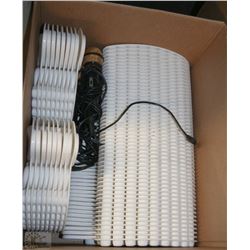 CARTON- CONTAINS 69 NEW PLASTIC PAINT PALLETTS & 2