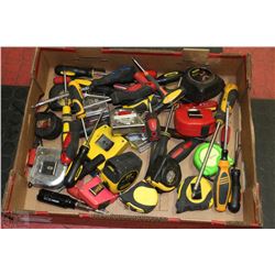 BOX WITH ASSORTED HAND TOOLS MOSTLY TAPE MEASURES