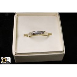 STERLING SILVER GEOMETRIC PATTERN RING (1.97G)