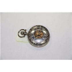 POCKET WATCH WITH VISIBLE INTERNAL GEARS