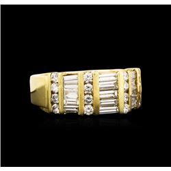 18KT Yellow Gold 1.39ctw Diamond Ring