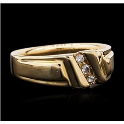 14KT Yellow Gold 0.10ctw Diamond Ring