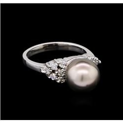 0.33ctw Pearl and Diamond Ring - 14KT White Gold