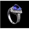 Image 4 : 3.99ct Tanzanite and Diamond Ring - 14KT White Gold