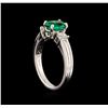 Image 4 : 1.22ct Emerald and Diamond Ring - Platinum