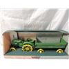 Image 1 : ERTL JOHN DEERE 1931 GP TRACTOR WAGON SET NIB