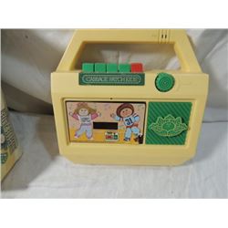 CABBAGE PATCH KIDS CASSETTE PLAYER RECORDER BOX