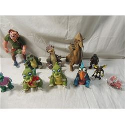 MIXED LOT HUNCHBACK STAR WARS VINYL DINOSAURS MORE