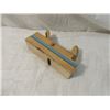 Image 2 : ANTIQUE VINTAGE WOOD CARPENTER PLANE BLOCK