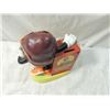 Image 2 : RARE CALIFORNIA RAISINS SUN MAID BANK