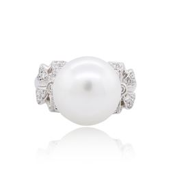 18KT White Gold Pearl and Diamond Ring
