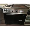 Image 1 : GARLAND STOVE WITH 24" GRILL AND 2 BURNERS