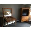 Image 2 : ROOM # 23 INCLUDES: KING BED, TELEVISION, FRIDGE, AC UNIT,