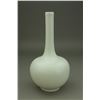 Image 2 : 17th C. White Glazed Porcelain Vase Mark on Base