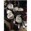 Image 2 : SET OF GOLF CLUBS AND BAG