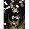 Image 2 : SET OF GOLF CLUBS AND BAG