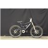 Image 1 : BLACK SANTA CRUZ BULLET 9 SPEED FULL SUSPENSION MOUNTAIN BIKE WITH HYDRAULIC DISK BRAKES