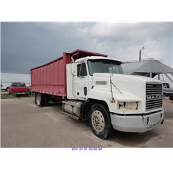 1995 - MACK TRACTOR/DIESEL