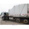 Image 3 : 2006 - PETERBILT 320/CUMMINS /DIESEL