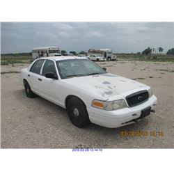 2003 - FORD CROWN VICTORIA