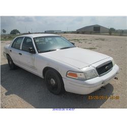2003 - FORD CROWN VICTORIA
