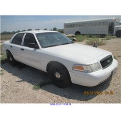 2010 - FORD CROWN VICTORIA
