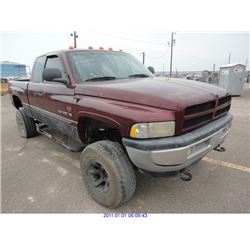 2001 - DODGE RAM1500//REBUILT SALVAGE