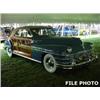 Image 1 : 1948 CHRYSLER TOWN & COUNTRY