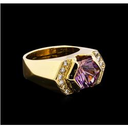 3.00ct Amethyst and Diamond Ring - 14KT Yellow Gold