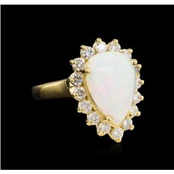 3.10ct Opal and Diamond Ring - 14KT Yellow Gold