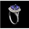 Image 4 : 4.12ct Tanzanite and Diamond Pendant With Chain - 14KT White Gold
