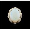 Image 2 : 14KT Yellow Gold 4.68ct Opal and Diamond Ring