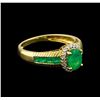 Image 1 : 1.25ctw Emerald and Diamond Ring - 10KT Yellow Gold