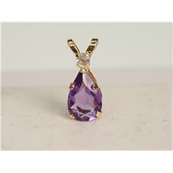 #26-10KT GOLD AMETHYST AND MOONSTONE PENDANT